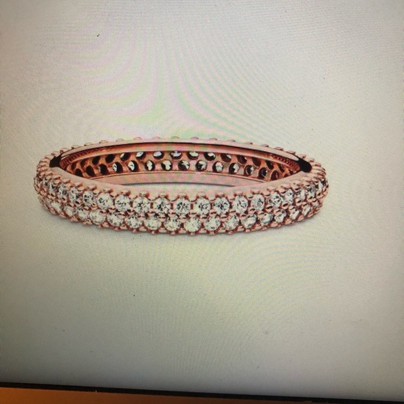 Pandora stackable ring - Picture 2 of 3